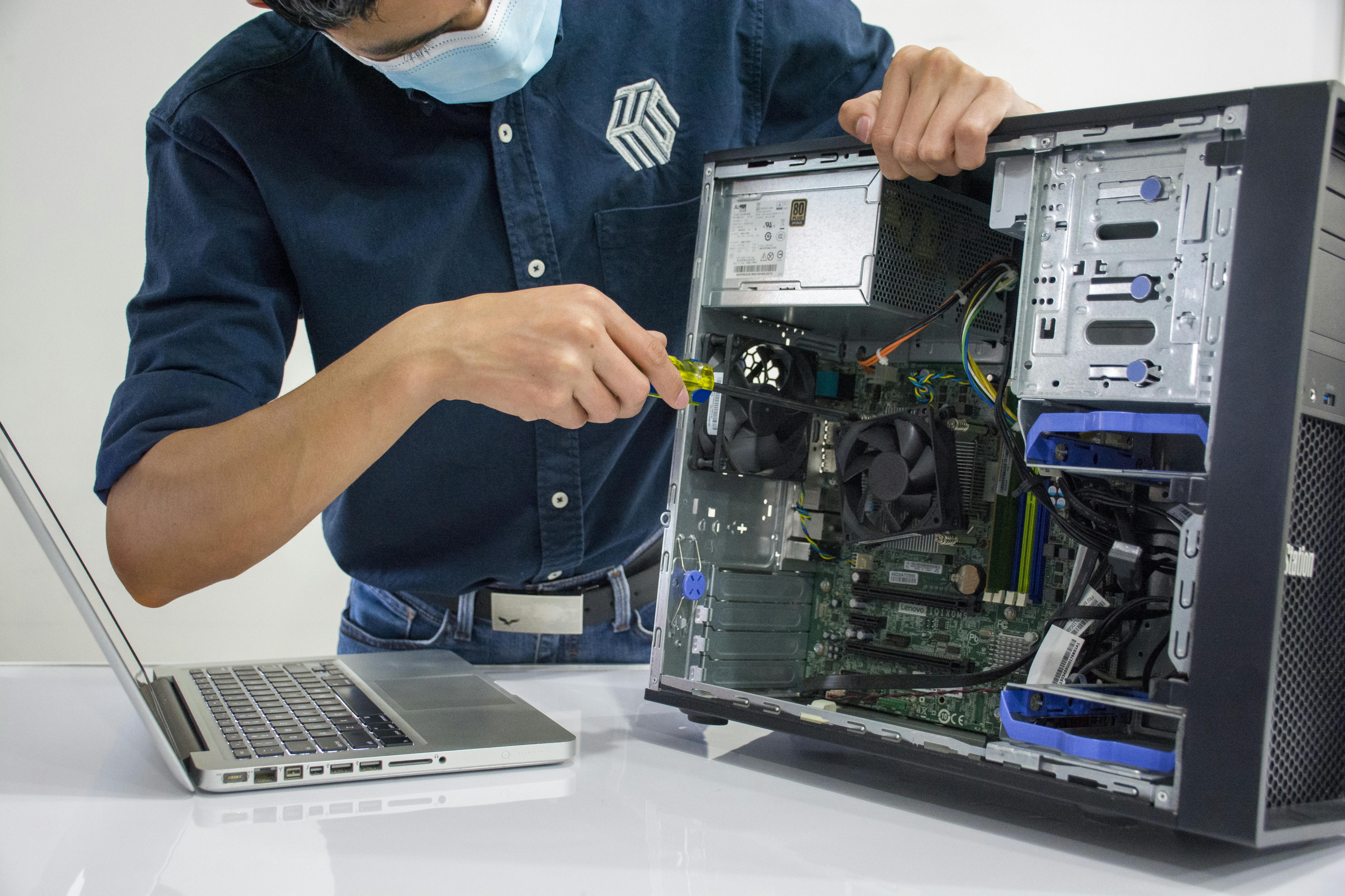 Desktop computer repair service in Lucknow
